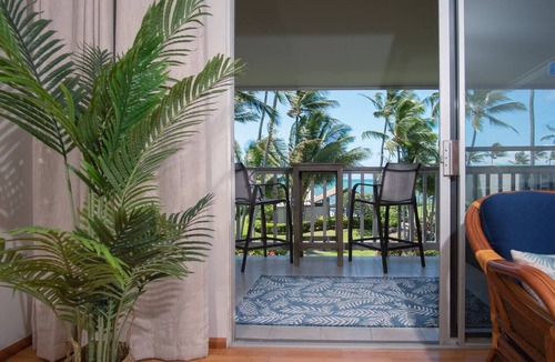 Ualapue Condo | Molokai Island Retreat Wavecrest- Ocean Views