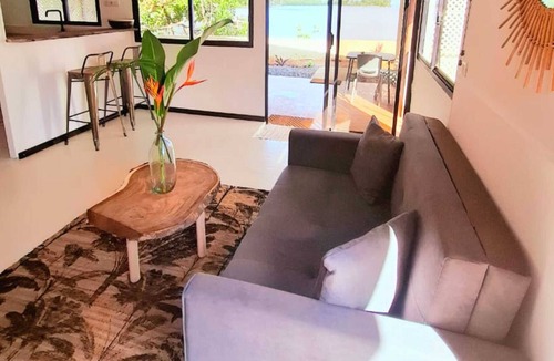 Moorea-Maiao Ski Chalet | MOOREA - Fare Taina Ocean View