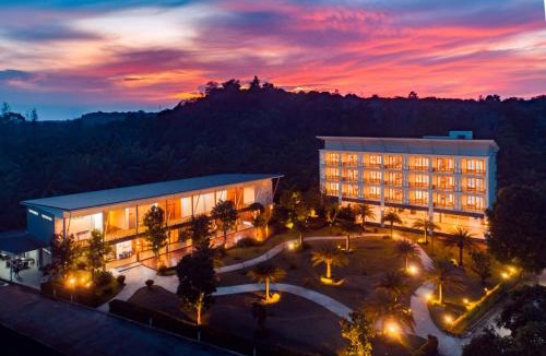 Saphli Resort | Nana Beach Hotel & Resort