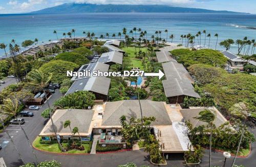 Napili House | Napili Shores D227 · NS D227 OceanFront Resort w Pool