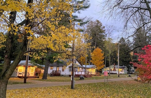 Shorewood-Tower Hills-Harbert Cottage | New cottage in the Harbor Country of Lake Michigan