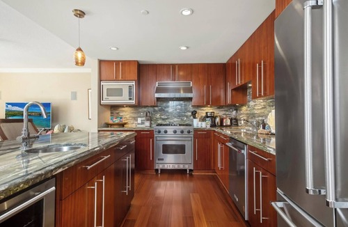Honokowai Condo | NEW! KBM Resorts | 3 FREE CARS | Honua Kai Konea | Ocean view | Spacious 8-Bedroom Multi-Unit Listing! HK ML-3377