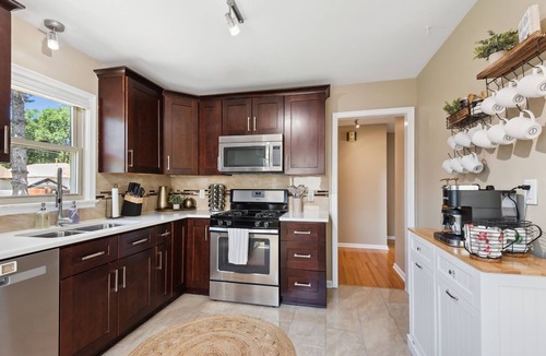 Northrop House | Northrop Urban Oasis - Pet-friendly 4BR 2.5BA in South Minneapolis!