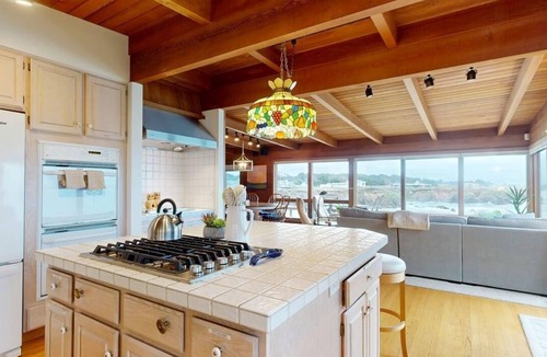 Fort Bragg House | Oceanfront Haven with Beach Access, Views & Deck