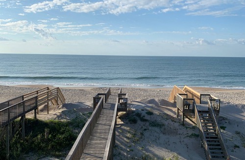 Sneads Ferry House | OCEANFRONT ! Family fun steps from the beach! Pet friendly, linens included!