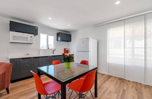 Carlsbad Condo | Oceanviews, Steps to the Sand, Short Walk to the Village! A/C