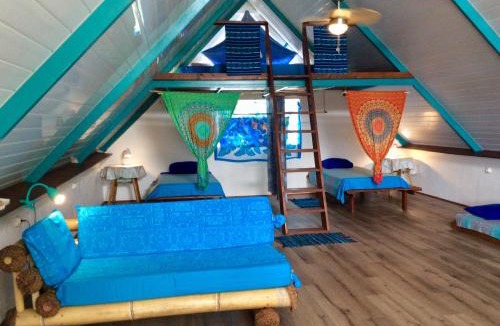 Afaahiti Hostel | Ohana Beach Hostel Bungalows & dortoir
