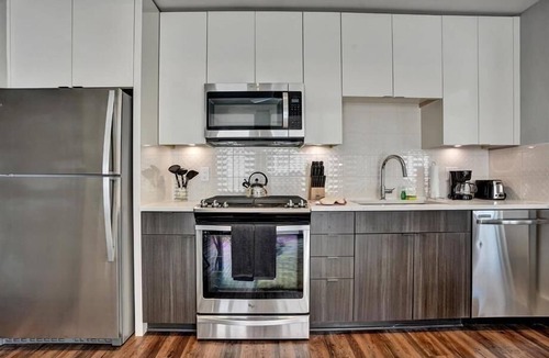 Garden Hills Apartment | Petfriendly 1BR w Onsite Dog Park | nr The Beltline
