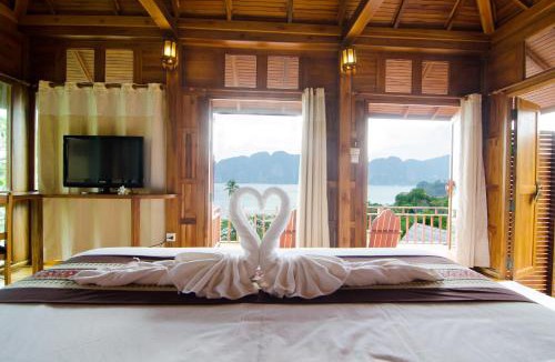 Ko Phi Phi Resort | Phi Phi The Beach Resort