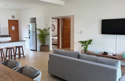 Mahe Island Apartment | Pineapple Beach Villas