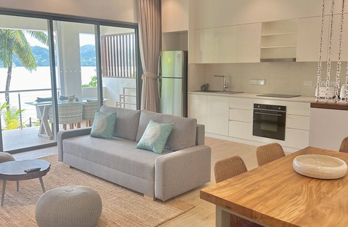 Mahe Island Apartment | Pineapple Beach Villas