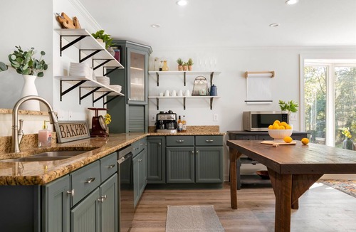Franklin House | Private Hilltop Escape on 12 Acres for Groups & Families: Fire Pit & Balcony