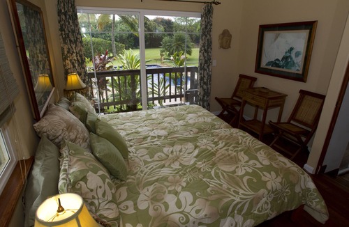 Pauwela House | Private, Luxurious Dream Home with Swimming Pool, Permitted