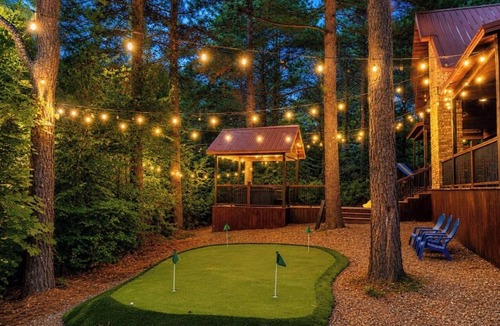 Hochatown Cabin | Private Pool | Pond Deck | Mini Golf | Cabana!