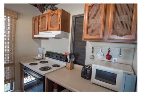 Maunaloa Condo | Quiet 2nd floor condo at Ke Nai Kai