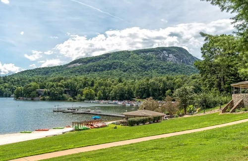 Lake Lure Condo | Quite 55 community. Close to shopping, farmers market, and especially beaches.