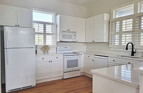 Litchfield by the Sea House | Raised Beach House, Screen Porch, Grill, Gated Resort, Easy Walk to Beach, Pool