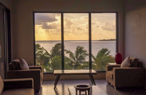 Korotogo Hotel | Ramada Suites By Wyndham Seafront Coral Coast