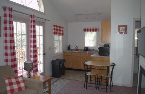 Norway House | Red Maple Cottage