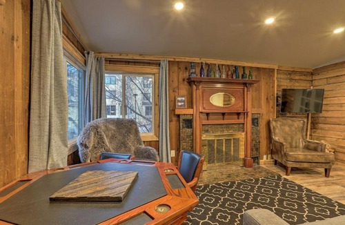 South Addition Apartment | Rustic Anchorage Hideaway: Walk to Coastal Trail!