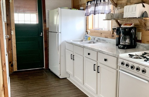 Kathio Township Resort | Rustic log cabin built in the 1900's! On Private Lake with Great Fishing.