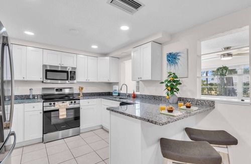 Sarasota Springs House | Sarasota Sunhaven – Home Near Beaches!