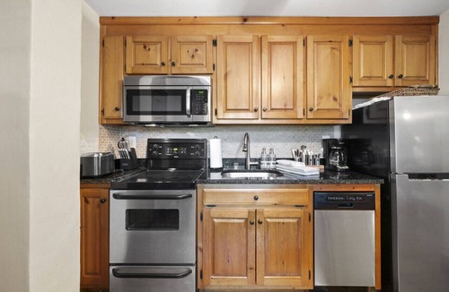 Big Canoe Condo | Sconti Ridge Hideaway in Big Canoe
