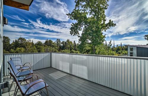 Fritz Creek House | Secluded Getaway w/Deck, Steps to Fritz Creek!