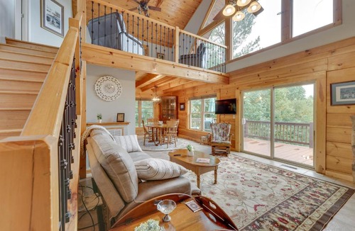 Bostic House | Serene Cabin w/Deck & Fire Pit in Blue Ridge Mtns