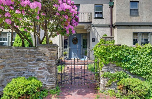 Worcester Cottage | Shared Hot Tub: Historic Cottage, Walk to Elm Park