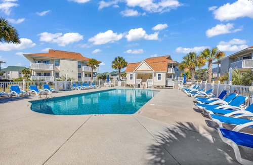 Cherry Grove Beach Apartment | Shorehaven Cottage