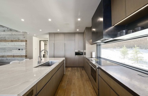 Park City Ski Chalet | Ski-In/Out Home in The Colony l Winter Way by Stay