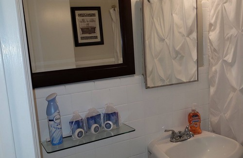 South Beach Apartment | SOUTH BEACH STUDIO CONDO - ONE BLOCK TO BEACH - SLEEPS UP TO 4 - MAX 3 ADULTS