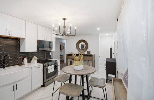 Covedale House | Spacious 4-bedroom house in adorable Cincinnati close to downtown