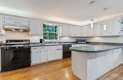 Chamblee House | Spacious 4-bedroom house in charming Chamblee walking distance to train.