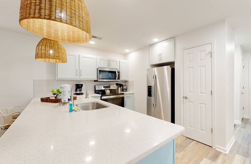 Carolina Forest Condo | Spacious condo with screened balcony & shared pool - near golf/beach/shops