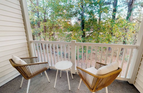 Carolina Forest Condo | Spacious condo with screened balcony & shared pool - near golf/beach/shops
