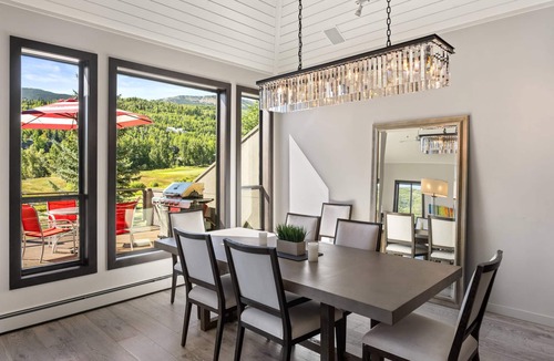 Snowmass Village House | Spacious Multi-Level Townhome W/Deck, Views! Grill, Garage, Large Balcony! On Free Shuttle Route