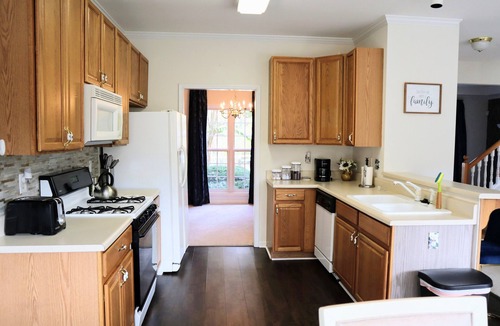 Lilburn House | Spacious, Relaxed 5 Bedroom Getaway