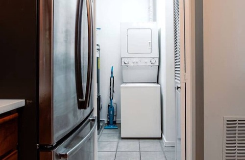 Downtown Seattle Condo | Steps to Pike Place 2BD Condo Water Courtyard View