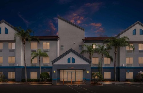 Ocoee Hotel | Suburban Studios Orlando - Ocoee-Winter Garden
