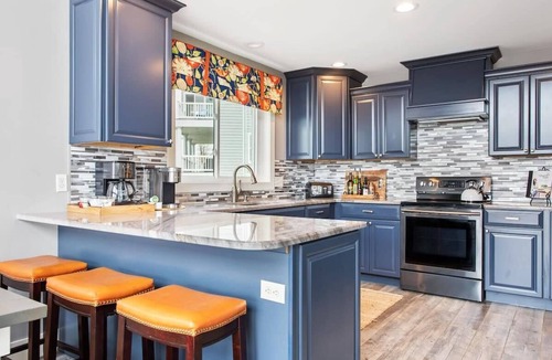 Miami Park House | Sunset Haven | Hot Tub | Beach Access | Near Town