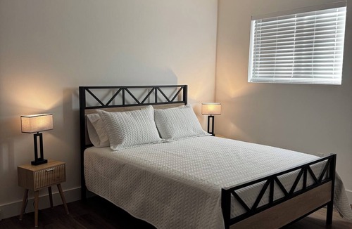 Margate Bed & Breakfast | Super comfortable Studio in Margate. Host is amazing!