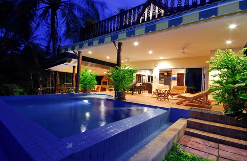 Bang Po Villa | Superb Beachfront Villa with private Pool & Jacuzzi in tropical garden.
