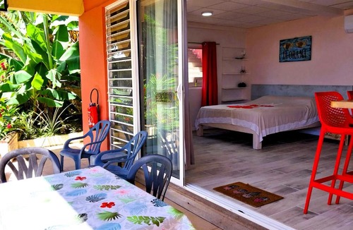 Arue Apartment | TAHITI - Terevete Pool Studio