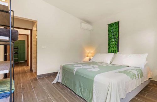 Afaahiti House | Temenino Villa Komako Seaside House