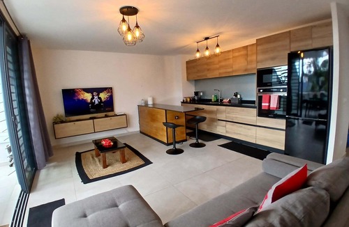 Faaa Apartment | TEREPOE ITI