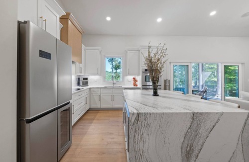 Lake Oconee Cottage | 'the Emerald Cove Residence' Lake Oconee Luxury!