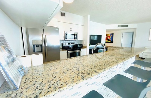 Sunny Isles Beach Condo | The Irina at King David! 3BR/2BA in Sunny Isles Beach!