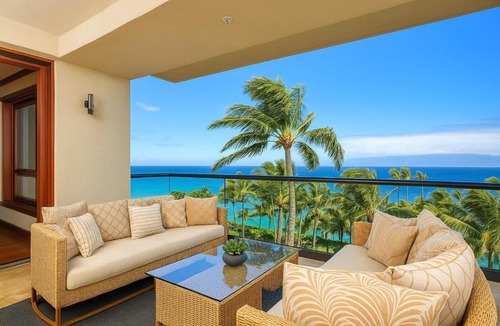 Montage Kapalua Bay Apartment | The Resort at Kapalua Bay Ocean View 3 BR Sleeps 8 Luxury Resort Living Complimentary Car with 6 Nights MON-2604 by KBM